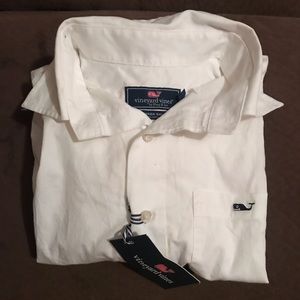 Men’s White LS Vineyard Vines Dress Shirt